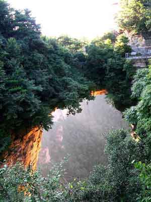 張家界、袁家界、天子山、武陵源二晚二日游